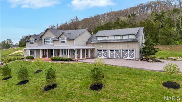96 High Trails, Eureka, MO 63025