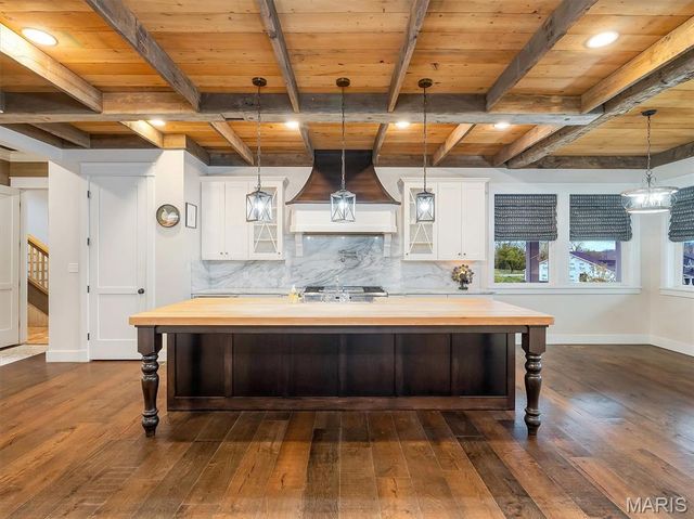 96 High Trails, Eureka, MO 63025