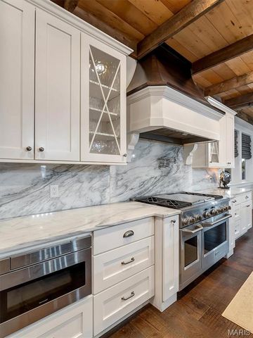 96 High Trails, Eureka, MO 63025
