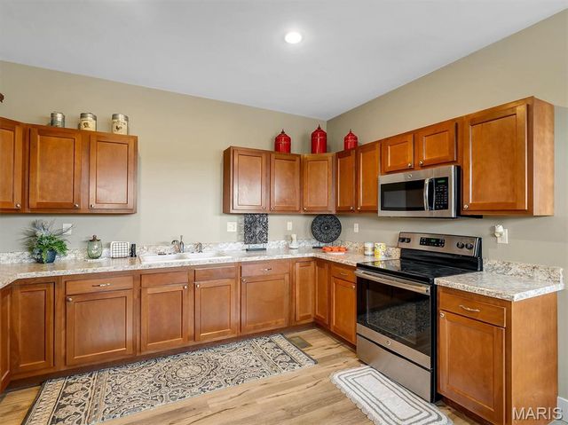 96 High Trails, Eureka, MO 63025