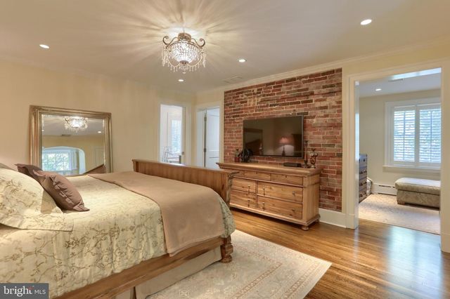 118 ELM AVE, Hershey, PA 17033