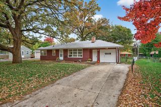 6140 Sunrise Drive NE, Fridley, MN 55432