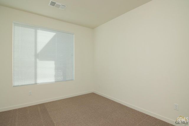 802 Kidlington Court, Bakersfield, CA 93307