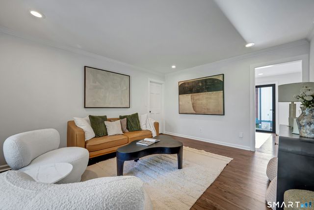 192 Barclay Drive, Stamford, CT 06903