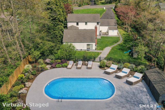 192 Barclay Drive, Stamford, CT 06903