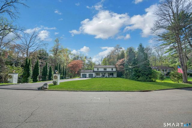 192 Barclay Drive, Stamford, CT 06903