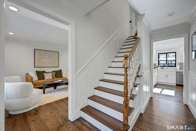 192 Barclay Drive, Stamford, CT 06903