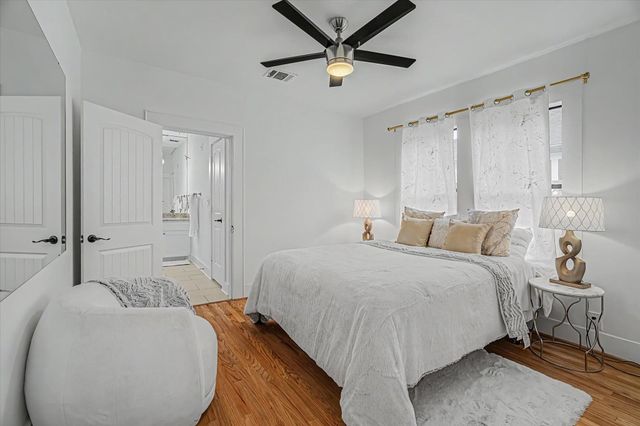 606 Vincent Street, Houston, TX 77009