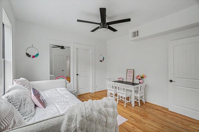 606 Vincent Street, Houston, TX 77009