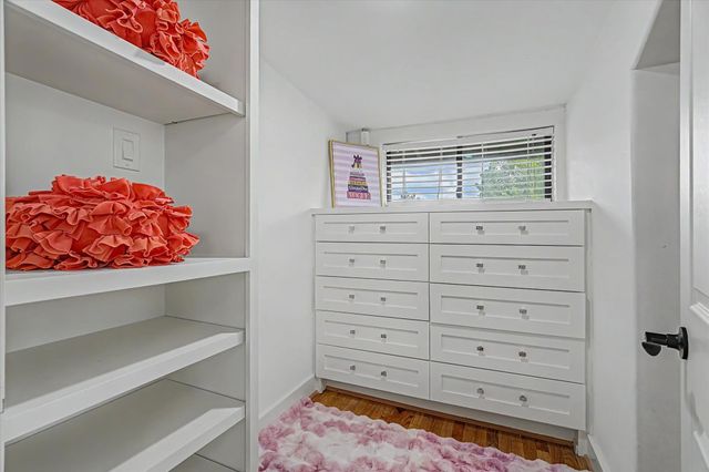 606 Vincent Street, Houston, TX 77009