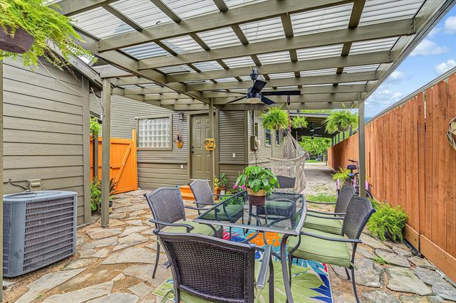 606 Vincent Street, Houston, TX 77009