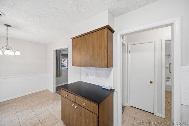 5615 S Newport Avenue 5615, Tulsa, OK 74105