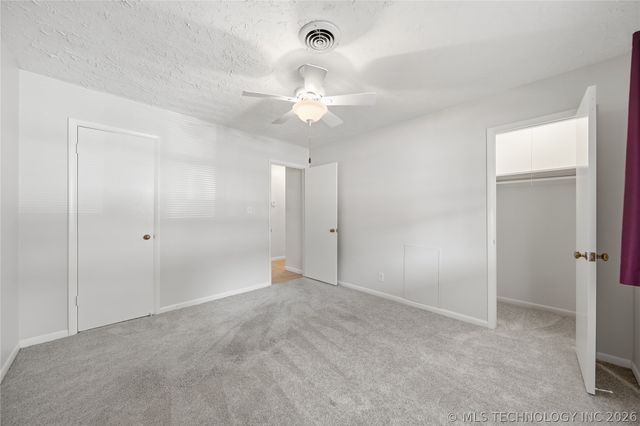 5615 S Newport Avenue 5615, Tulsa, OK 74105