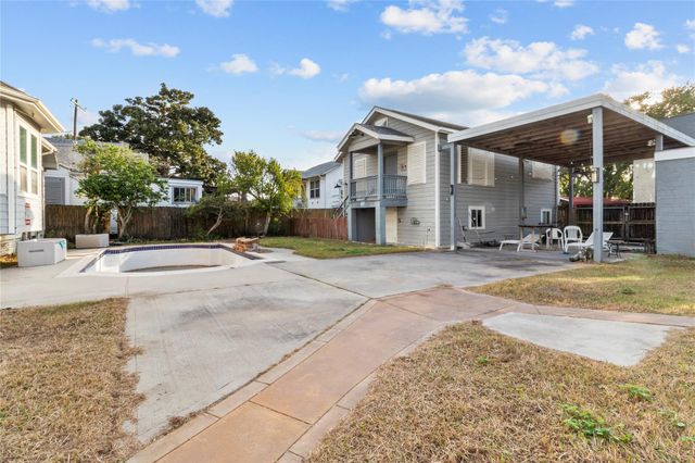 2519 46th Street, Galveston, TX 77551