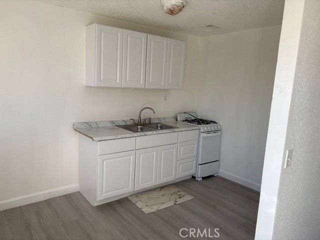 451 W Yermo, Yermo, CA 92398
