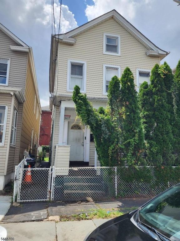 242 Magnolia Ave, Elizabeth City, NJ 07206 — exterior
