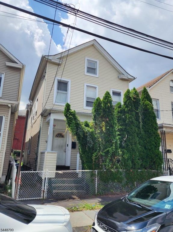 242 Magnolia Ave, Elizabeth City, NJ 07206 — photo 2