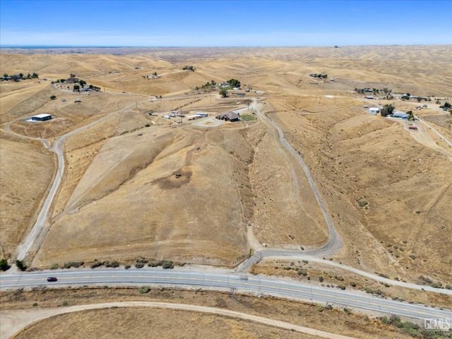 340 Amberhill Lane, Bakersfield, CA 93308