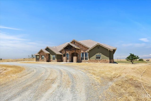 340 Amberhill Lane, Bakersfield, CA 93308