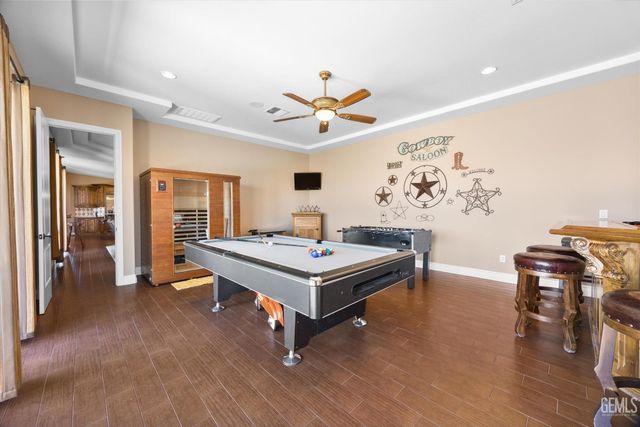 340 Amberhill Lane, Bakersfield, CA 93308