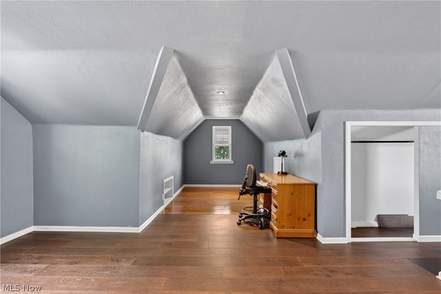 5814 Charles Avenue, Parma, OH 44129