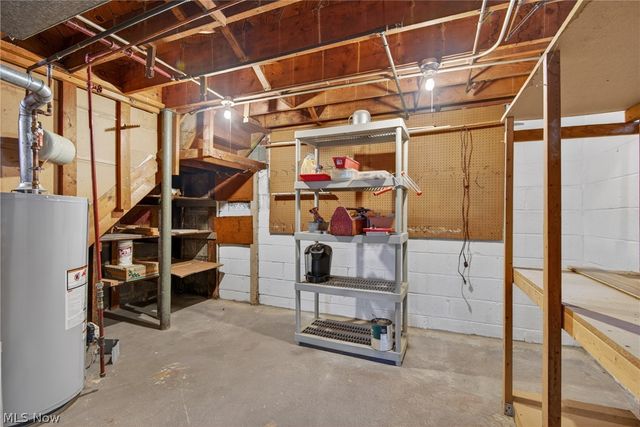 5814 Charles Avenue, Parma, OH 44129