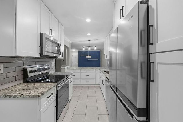 1704 Brighton Point, Atlanta, GA 30328