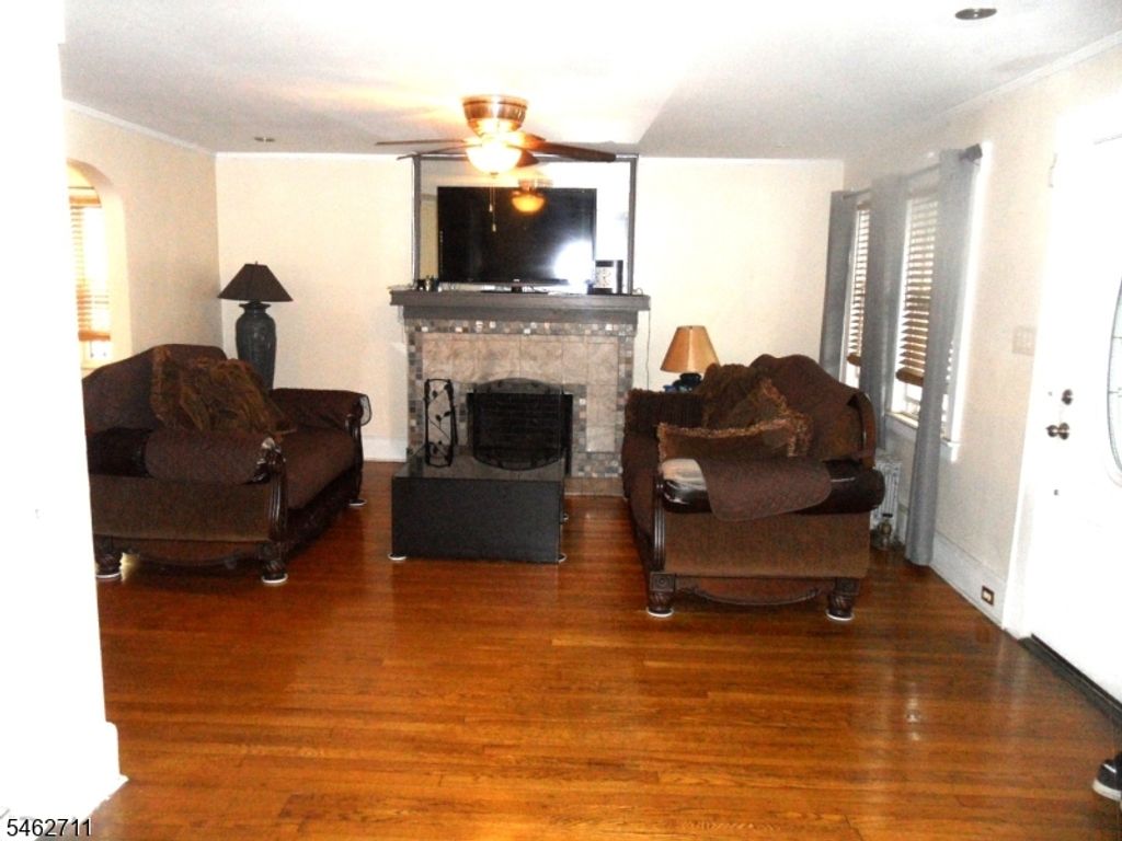 405 Chapman St, Irvington Twp., NJ 07111 — photo 2