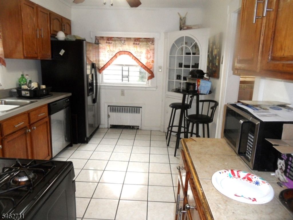 405 Chapman St, Irvington Twp., NJ 07111 — photo 5