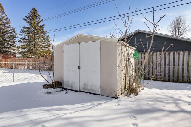 1335 15th Street W, Hastings, MN 55033