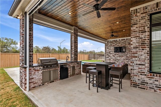 4823 Pearl River Court, College Station, TX 77845