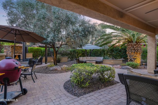 13049 W CLIFFROSE Road, Peoria, AZ 85383