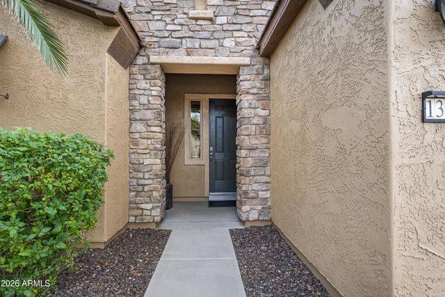 13049 W CLIFFROSE Road, Peoria, AZ 85383