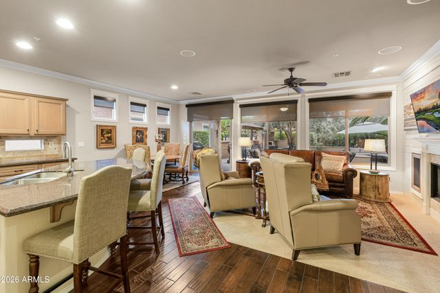 13049 W CLIFFROSE Road, Peoria, AZ 85383