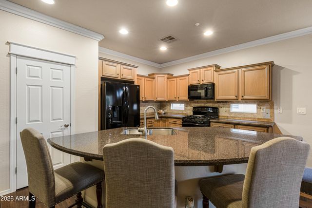 13049 W CLIFFROSE Road, Peoria, AZ 85383