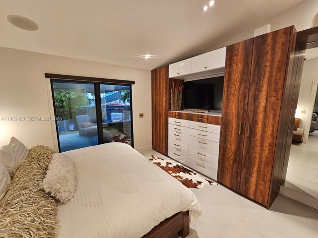 2543 Gulfstream Ln, Fort Lauderdale, FL 33312