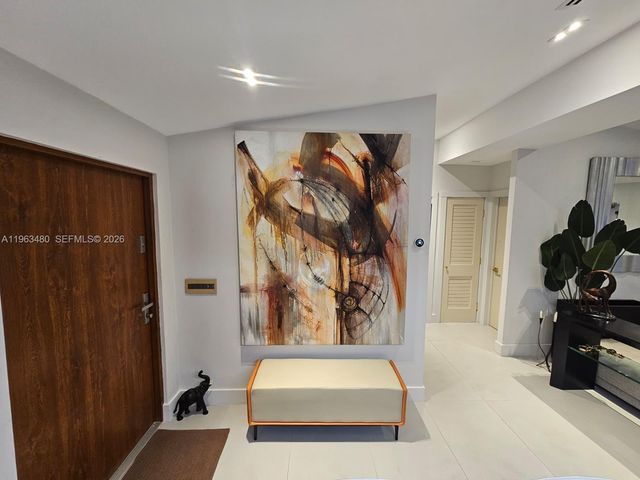 2543 Gulfstream Ln, Fort Lauderdale, FL 33312