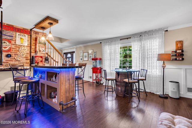 382 Wheaton Avenue, Bayville, NJ 08721