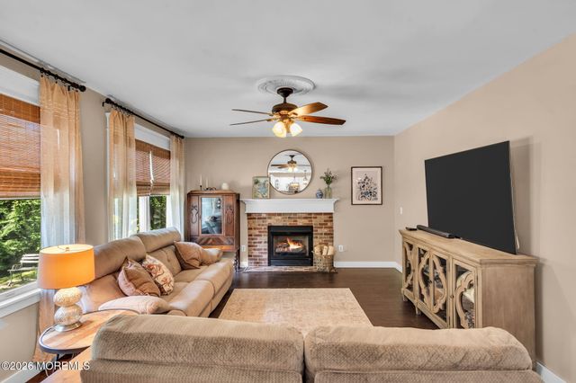 382 Wheaton Avenue, Bayville, NJ 08721