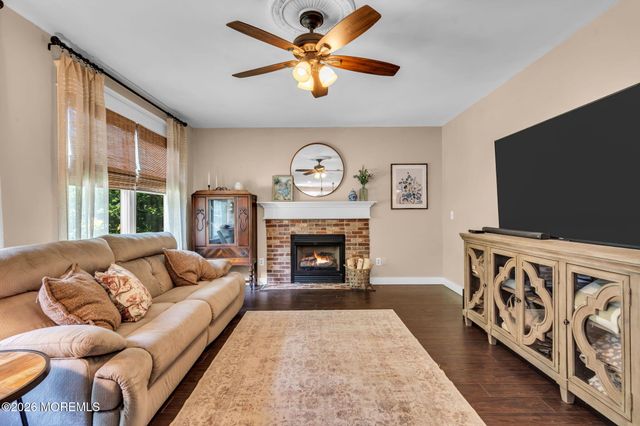 382 Wheaton Avenue, Bayville, NJ 08721