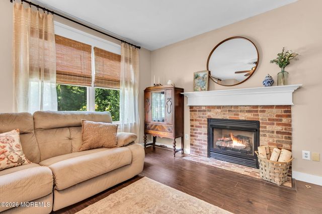 382 Wheaton Avenue, Bayville, NJ 08721