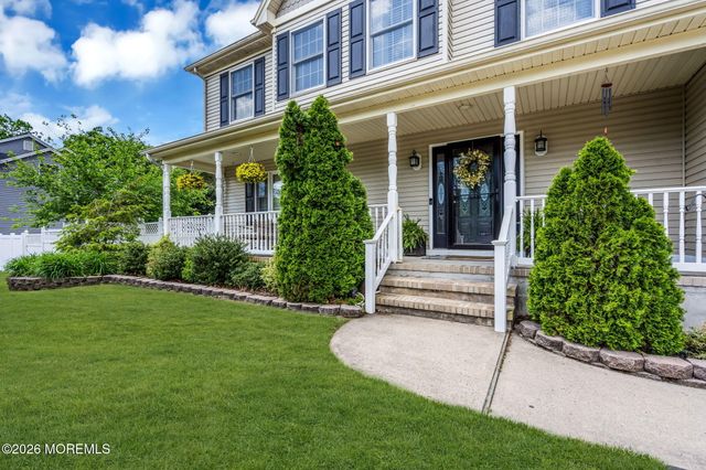 382 Wheaton Avenue, Bayville, NJ 08721