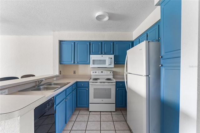 14013 FAIRWAY ISLAND DRIVE 434, Orlando, FL 32837