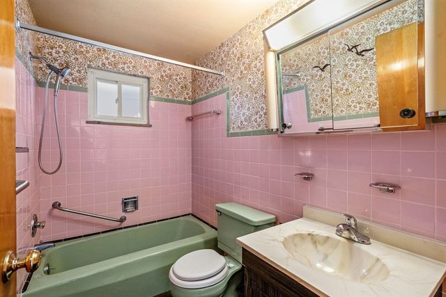 105 Magnolia STREET, Homestead, PA 15120