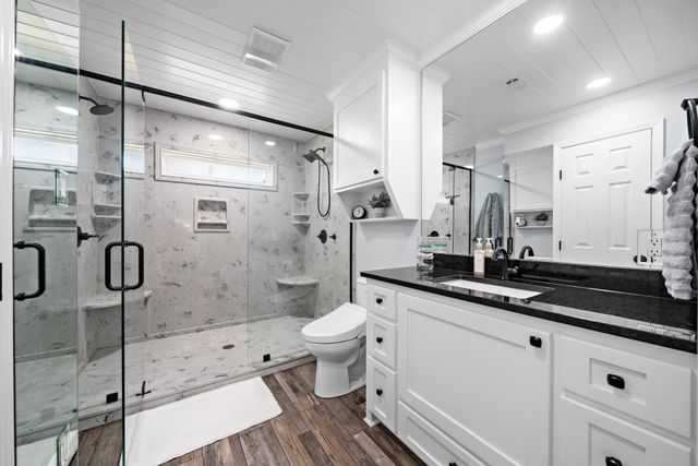 911 S Avenue M Avenue, Clifton, TX 76634