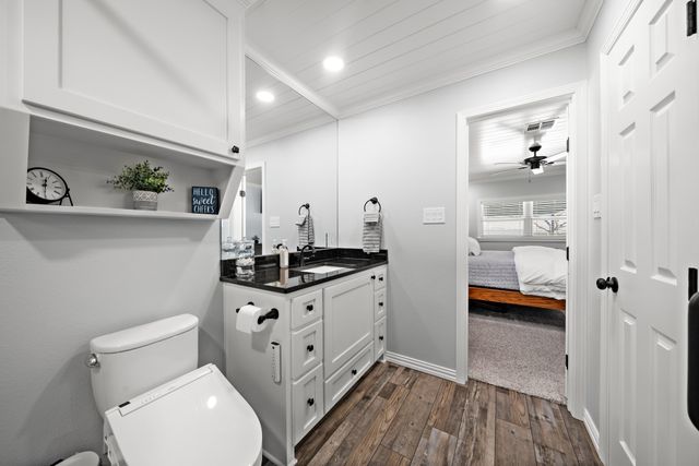 911 S Avenue M Avenue, Clifton, TX 76634