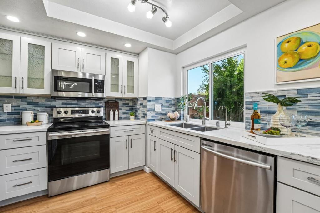 Image 9 of property listing at 3167 Payne Avenue 49, San Jose, CA 95117