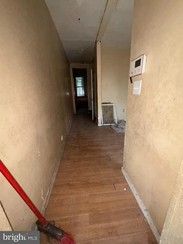 2040 WALBROOK AVE, Baltimore, MD 21217