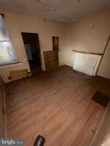 2040 WALBROOK AVE, Baltimore, MD 21217