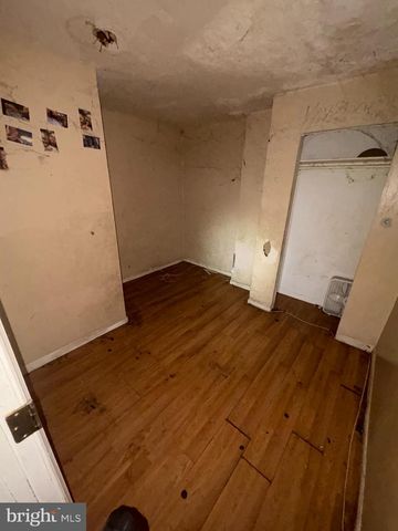 2040 WALBROOK AVE, Baltimore, MD 21217